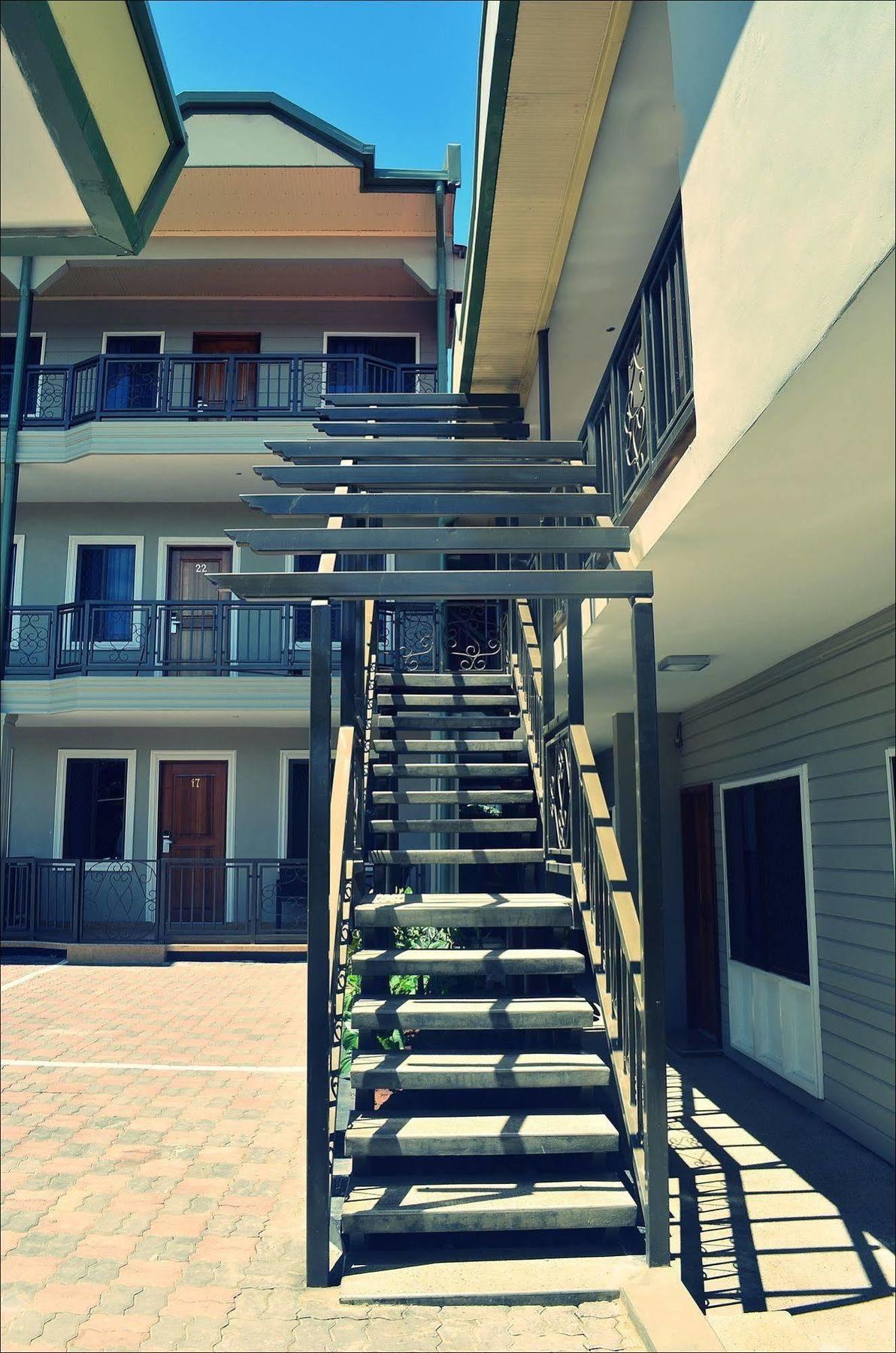 Citi Serviced Apartments And Motel - Korobosea Boroko Екстериор снимка